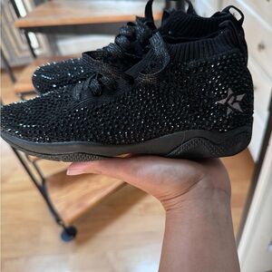 Rebel reign size Y3 sneakers